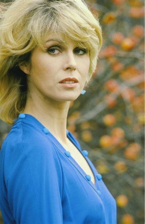 25 Beautiful Photos of Joanna Lumley in the 1970s。